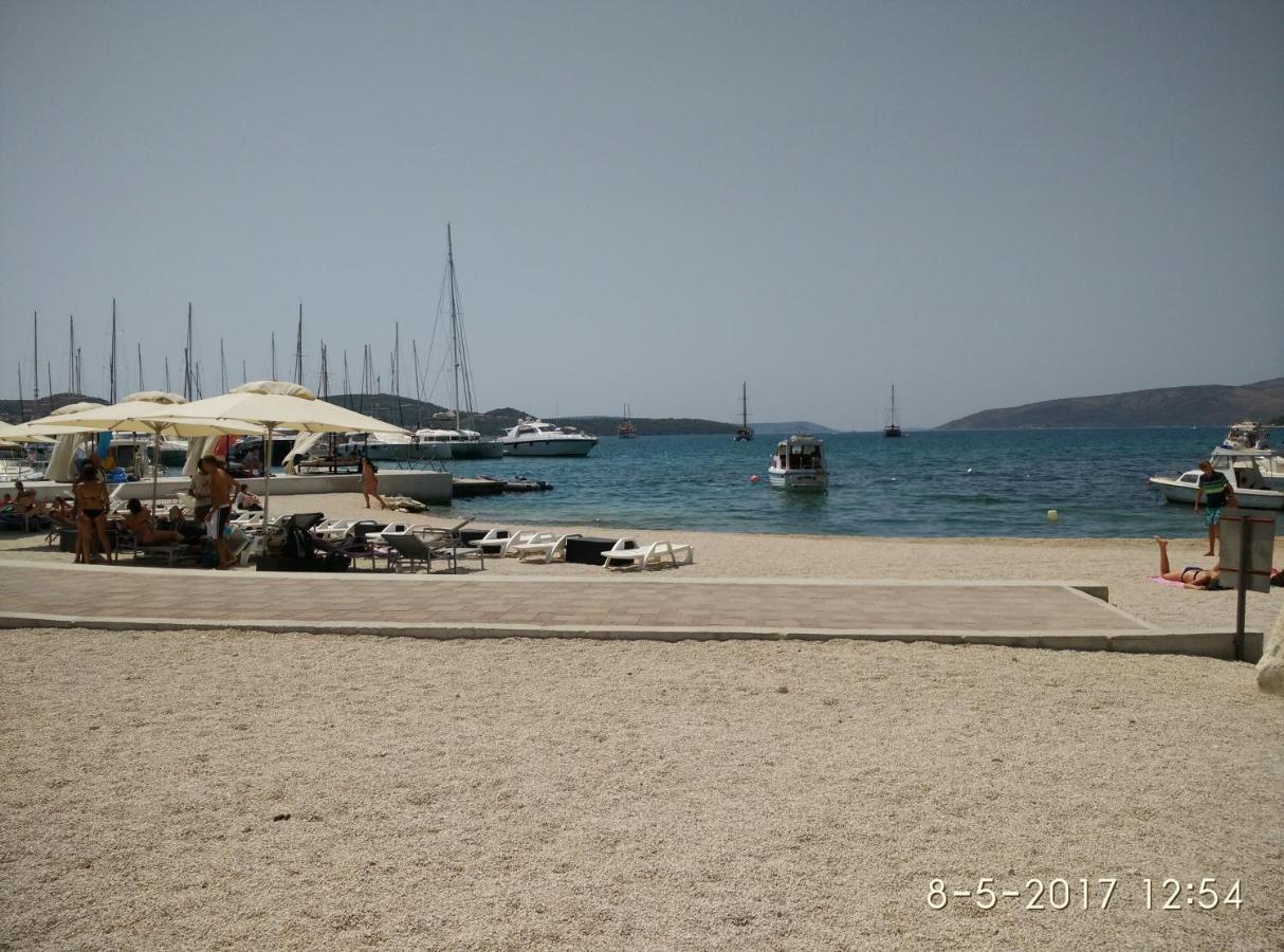 Apartments Gina Trogir Dış mekan fotoğraf