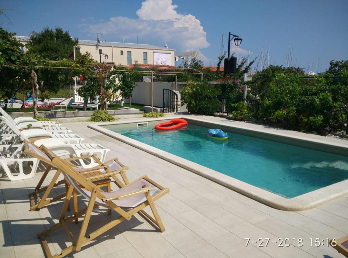 Apartments Gina Trogir Dış mekan fotoğraf