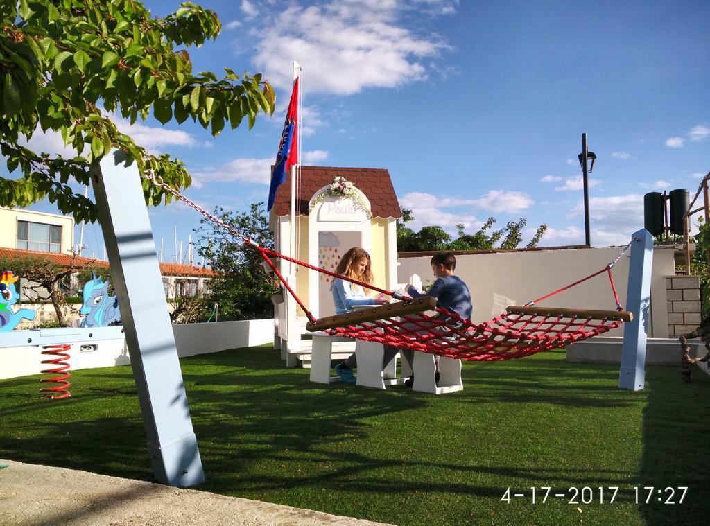Apartments Gina Trogir Dış mekan fotoğraf