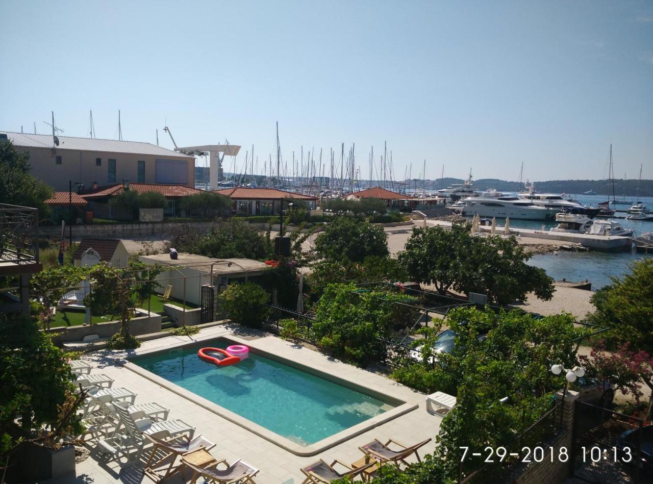 Apartments Gina Trogir Dış mekan fotoğraf