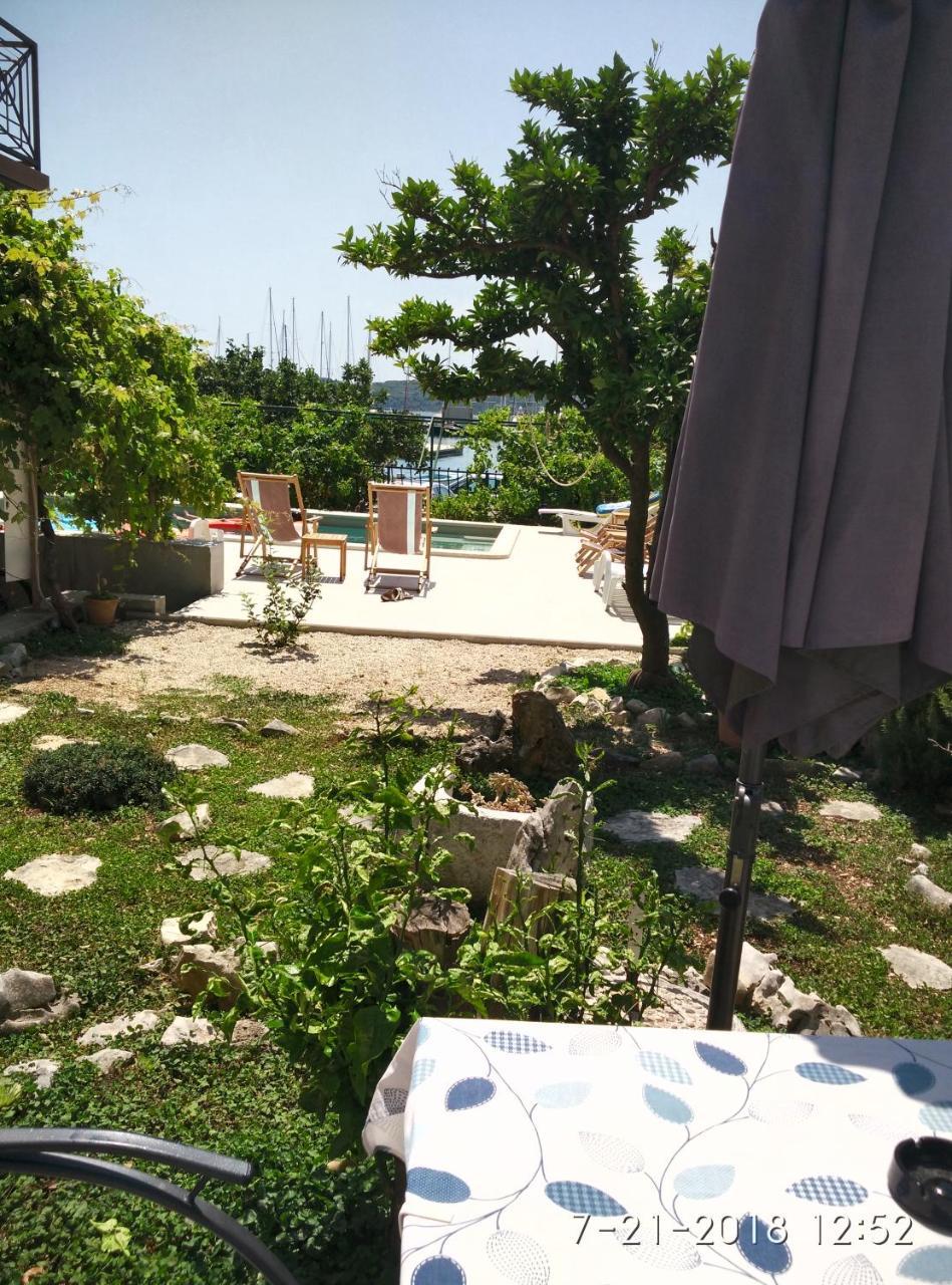 Apartments Gina Trogir Dış mekan fotoğraf