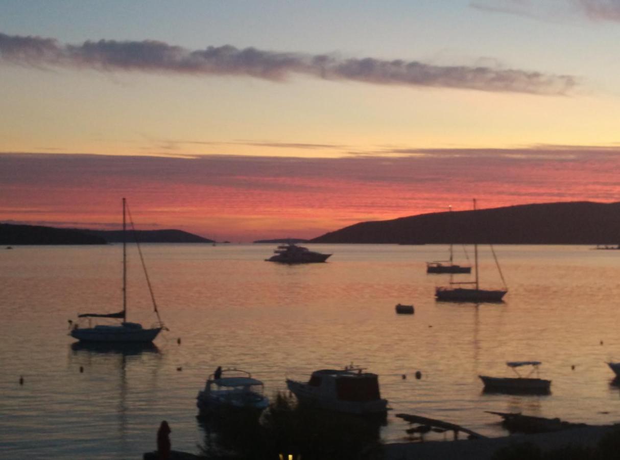 Apartments Gina Trogir Dış mekan fotoğraf